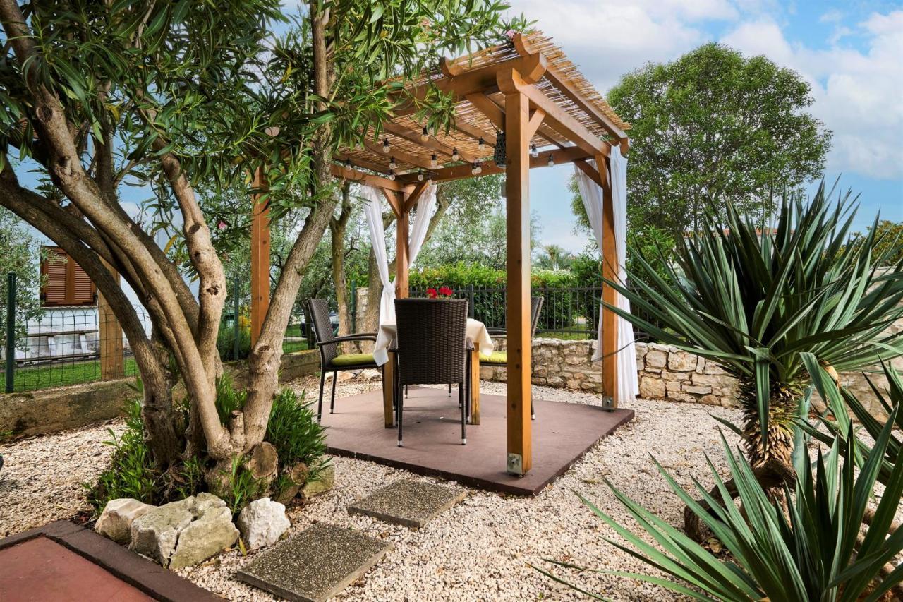 Lina Apartments Umag Luaran gambar