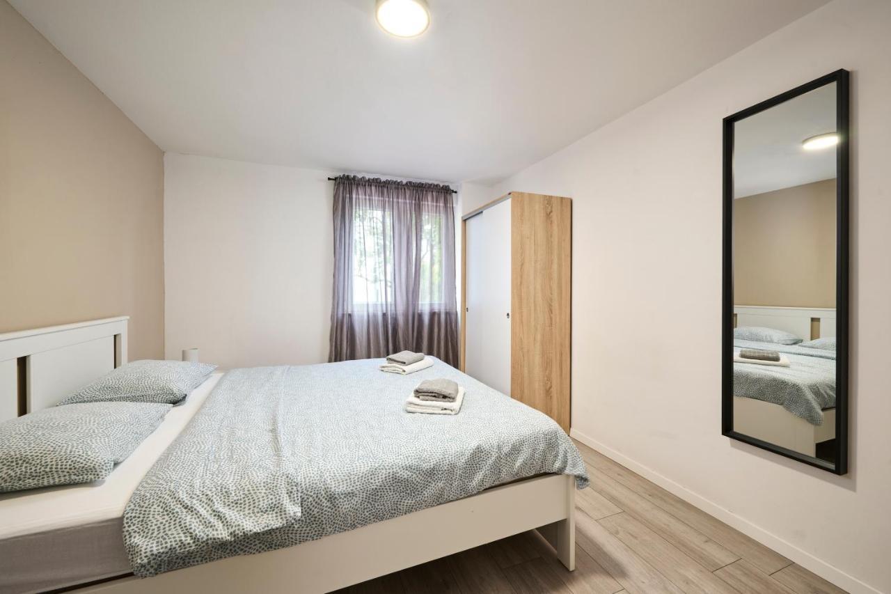 Lina Apartments Umag Luaran gambar